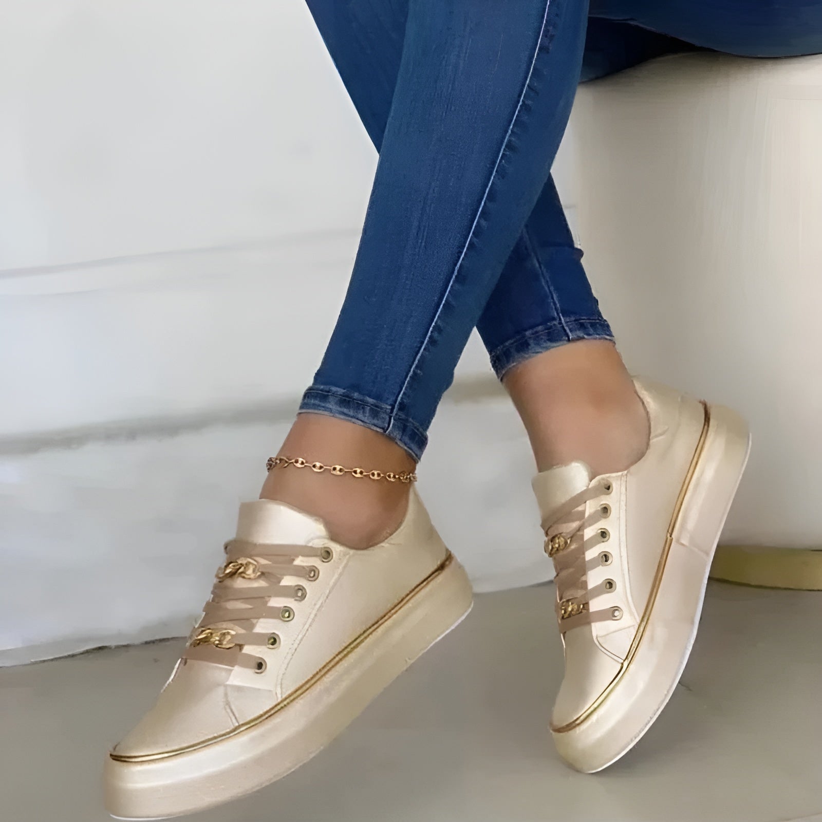Alexya | StyliSh Orthopedic Women’s Sneakers