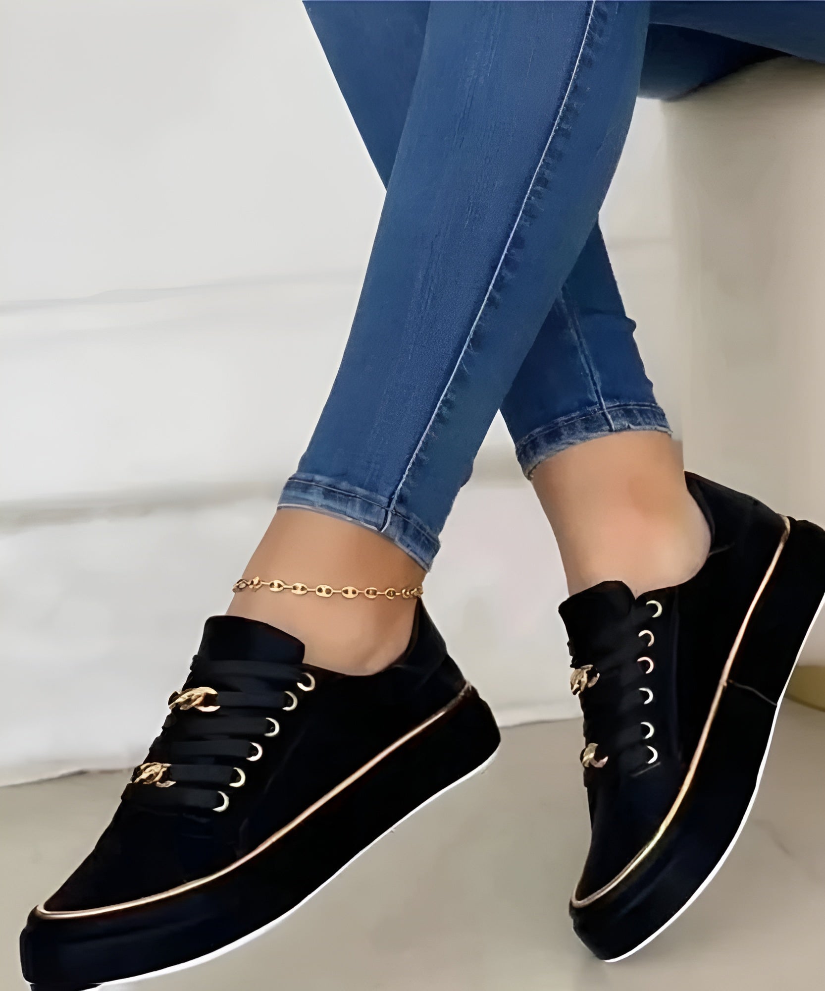 Alexya | StyliSh Orthopedic Women’s Sneakers