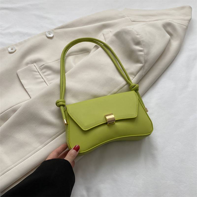 Claire | Women’s Stylish Shoulder Bag Design